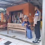 Dompet Nenek Penjaga Warung di Sukabumi Dirampas Pencuri yang Pura-Pura Beli Rokok, Warga Diminta Lebih Waspada