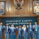 Dua Siswi MAN 1 Kota Sukabumi Kunjungi Istana, Bertemu Presiden Prabowo Subianto