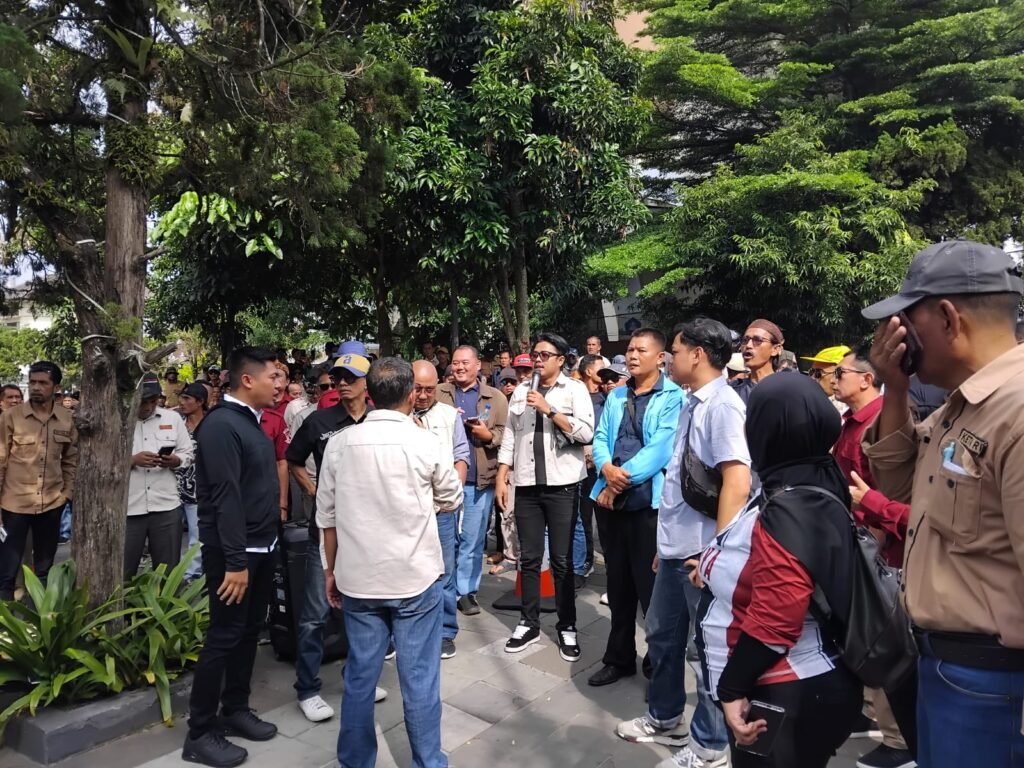 Anggota DPRD Sukabumi Respons Wali Kota: Forum RW-RT Tak Harus Berbadan Hukum untuk Sampaikan Aspirasi