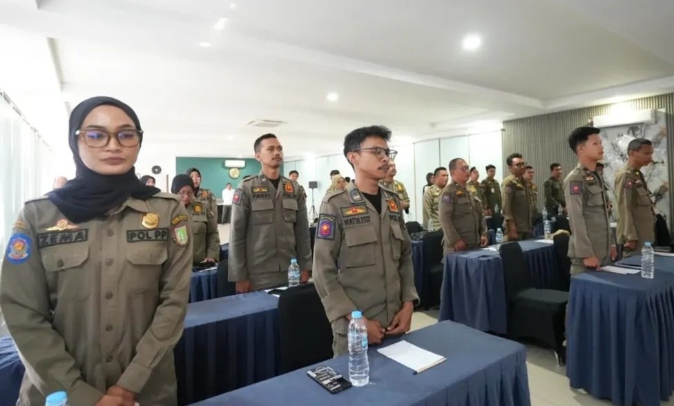 Perangi Rokok Ilegal, Satpol PP Sukabumi Perkuat Kapasitas Aparat