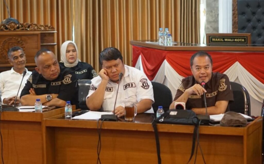 Dirasakan Warga hingga Gang Permukiman,  Anggota DPRD Kota Sukabumi Danny Ramdhani Komitmen Perjuangkan P2RW