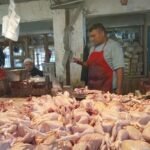 Akhir Juli, Harga Daging Ayam Merangkak Naik di Pasar Tradisional Sukabumi