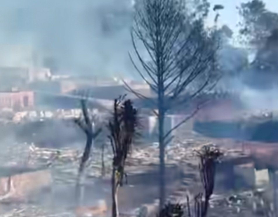 Kebakaran Diduga Dipicu Korsleting Listrik di MCK, 70 Rumah Adat di Kasepuhan Cipta Mulya Ludes Terbakar