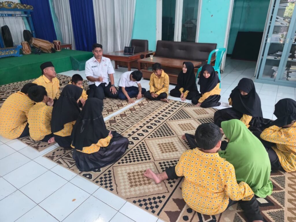 Keseruan PMR Inklusif SLB A Budi Nurani Sukabumi, Belajar Peduli dan Saling Menguatkan