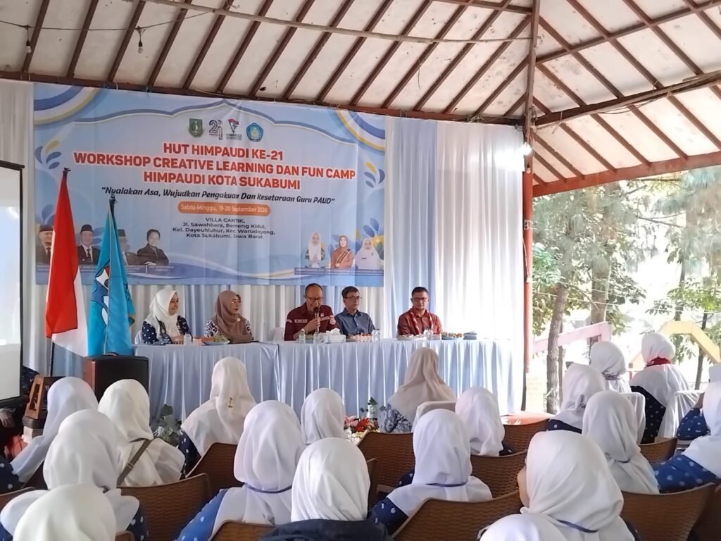 Kebiasaan Anak Gunakan HP Jadi Sorotan di Momen HUT Himpaudi Sukabumi