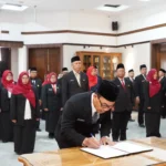 Lantik 21 Kepala Sekolah, Wali Kota Sukabumi Tekankan Makna Sumpah Jabatan