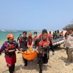 Dua Remaja Terseret Ombak di Pantai Cibuaya Sukabumi Ditemukan Meninggal